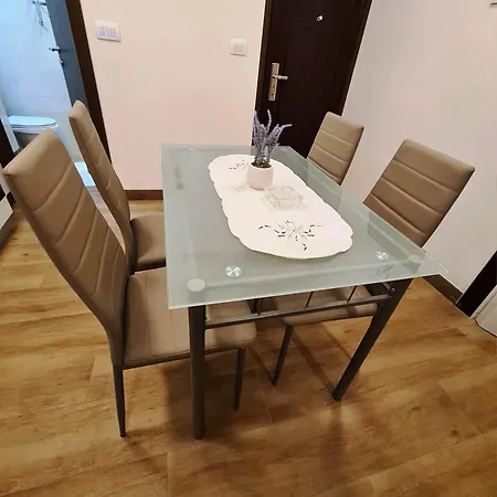 Augustina Apartment